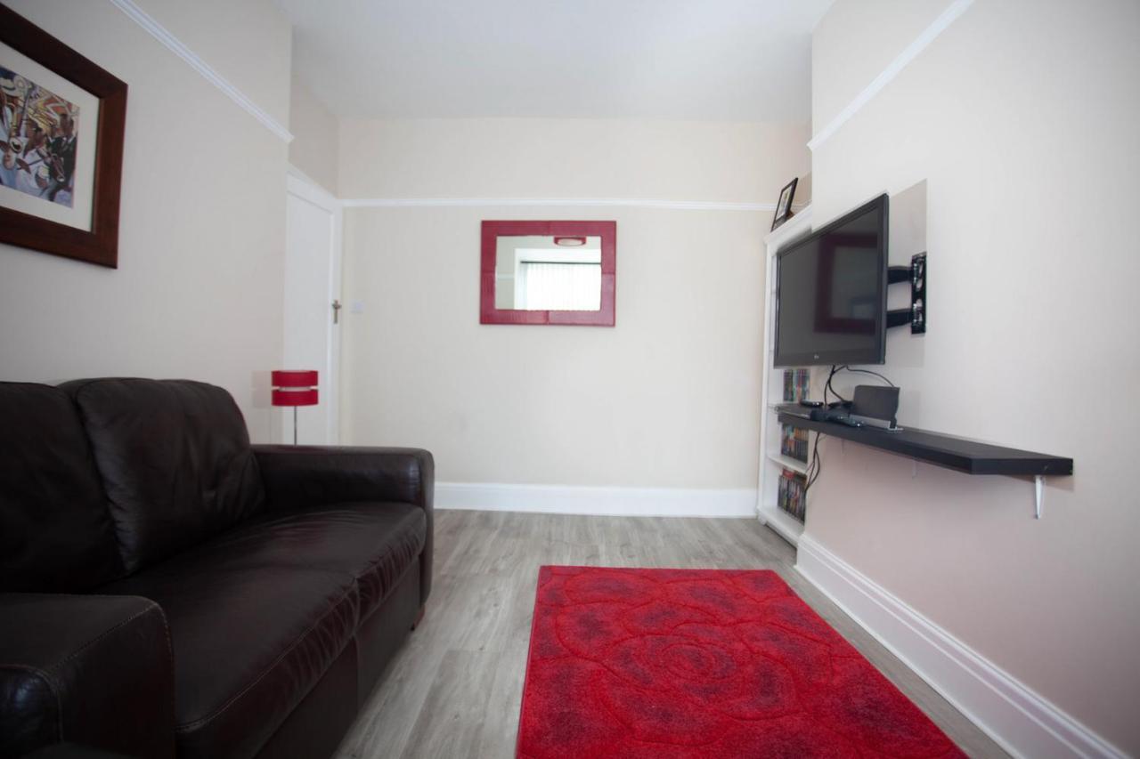 Quiet Residence Close To M6 Preston Samlesbury ภายนอก รูปภาพ