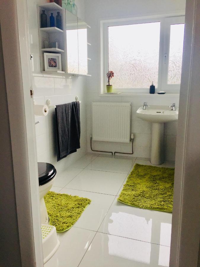 Quiet Residence Close To M6 Preston Samlesbury ภายนอก รูปภาพ