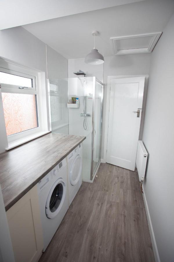 Quiet Residence Close To M6 Preston Samlesbury ภายนอก รูปภาพ